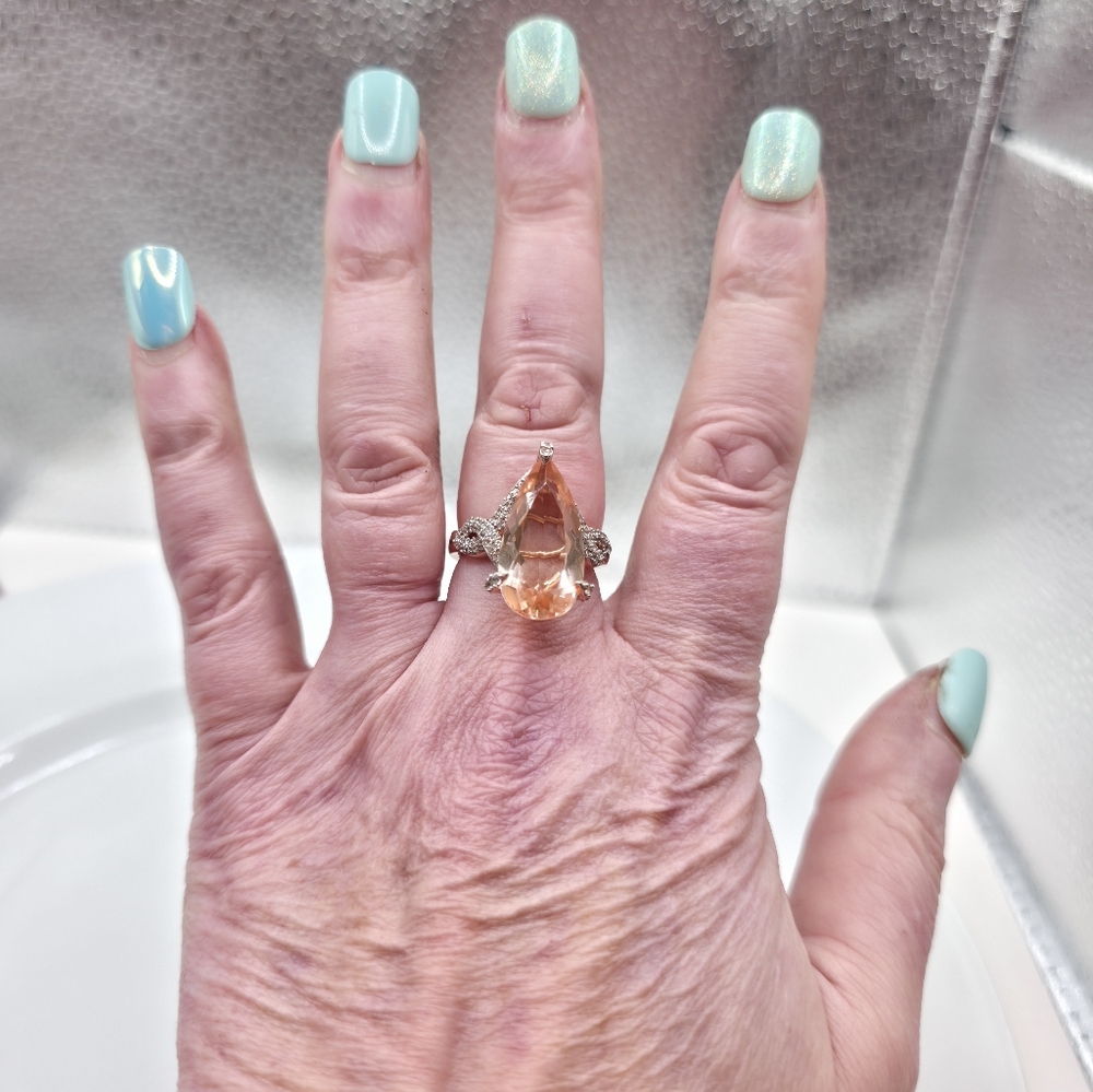Morganique Quartz Ring in Vermeil Rose Gold Over Sterling Silver - Picture 10 of 10